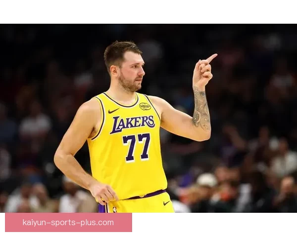 湖人积极争夺字母哥目标与东契奇搭档引发震动级交易